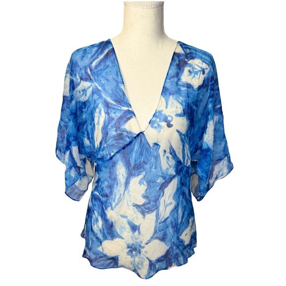 Lauren Ralph Lauren Silk Blue Floral Blouse Women's 10P Petite Coastal Cruise - Picture 15 of 16